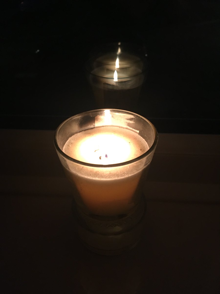 CPhysiologyNUH's tweet photo. We've lit our candle #babylossawareness #globalwaveoflight #ZephyrsLight https://t.co/YtAZcrlOm0