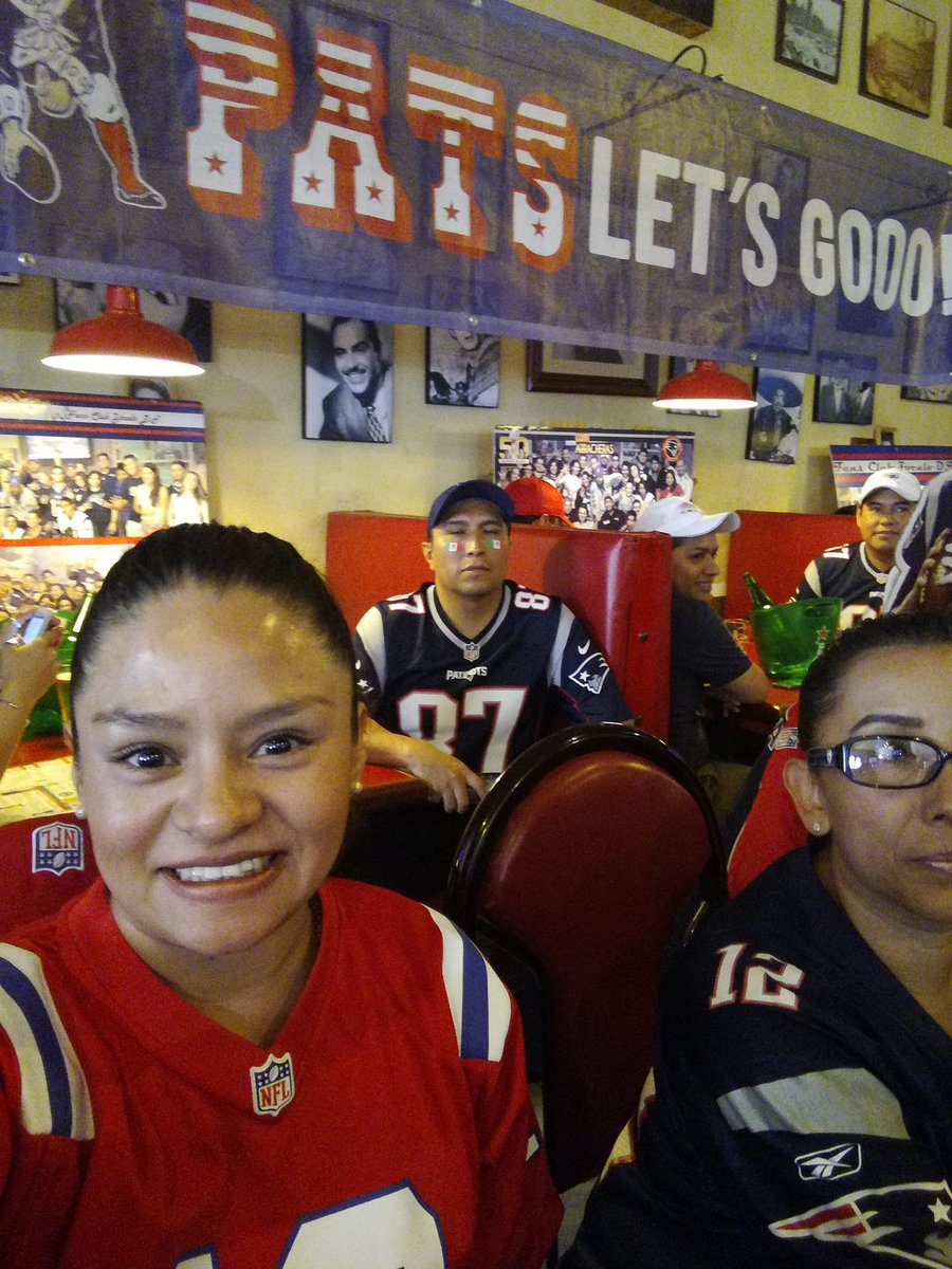 Cenit55080733's tweet photo. #AquiViveLaNFL
Pat's lets gooooooo https://t.co/Bg62rLsX5y