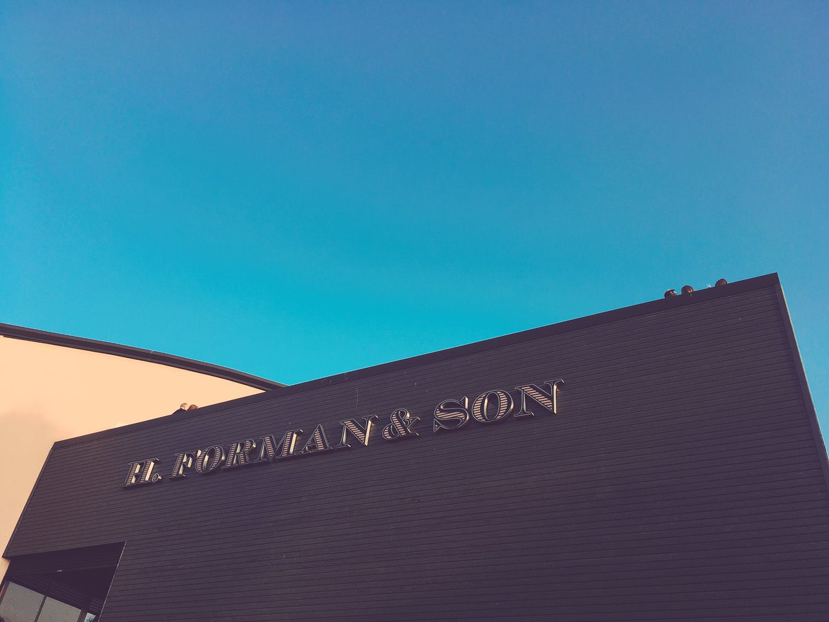 WeddingSmashers's tweet photo. It's a scorcher here in East London for R&amp;D's big Jewish wedding at @hformanandson #SundaySmash #HackneyWedding https://t.co/8sbapagl7I
