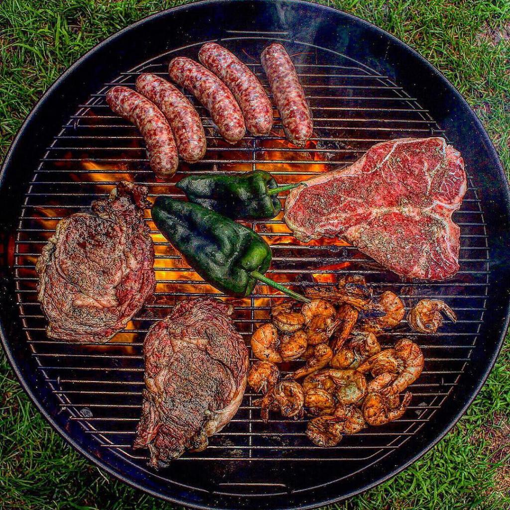 WeberGrills's tweet photo. What did you grill this weekend? Upload your pics! 📷 credit: @overthefirecooking
#WeberGrills #WeberForLife #WeberWeekend https://t.co/y5Ra4fUDhS