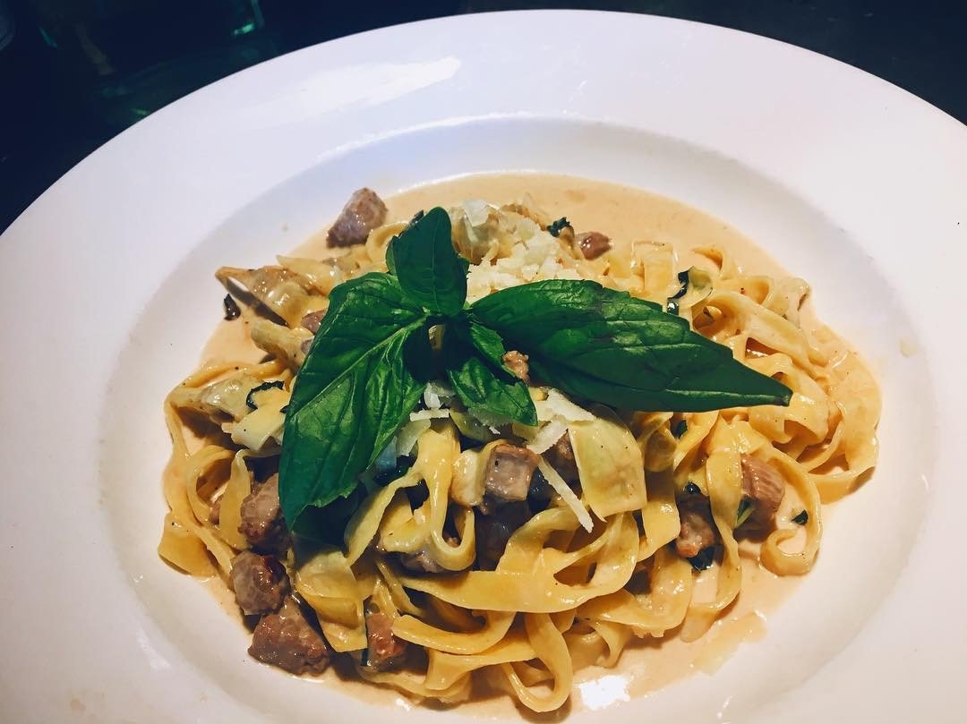 SeattleRW's tweet photo. Two delicious Volterra locations are on our #SRW list, Ballard and Kirkland! These photos speak for themselves... https://t.co/ND5sz6Z9Dy https://t.co/slqDVbklqc