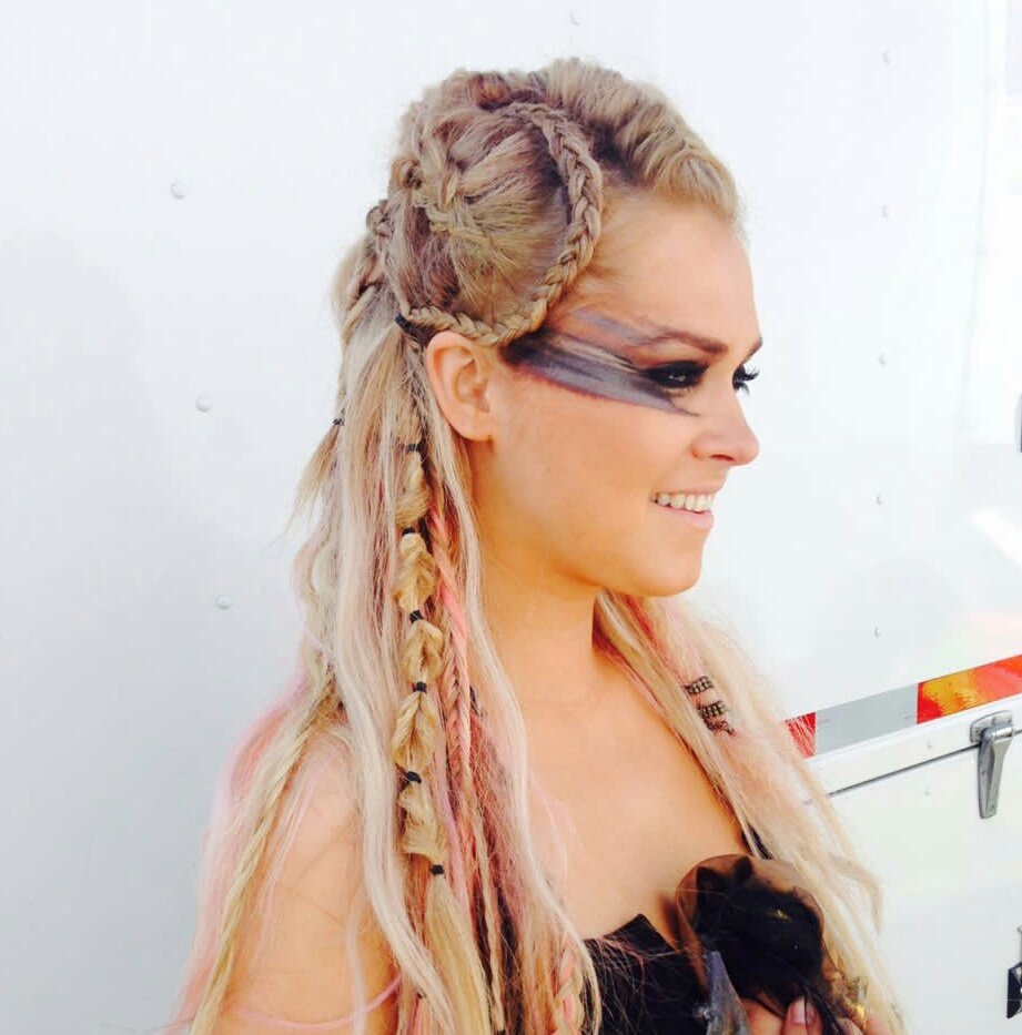 ter_maj's tweet photo. Eliza so beautiful in Clarke https://t.co/WhhHrlCfAi