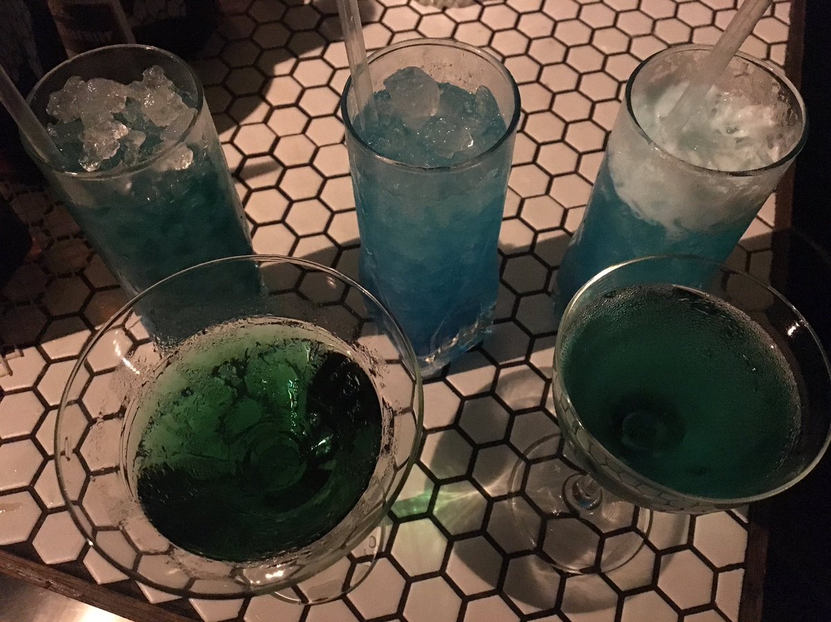 jennys_bar's tweet photo. We've gone blue drink mad!💎👅 #cocktailexperiments #sundayfunday https://t.co/ioK28LlaBQ