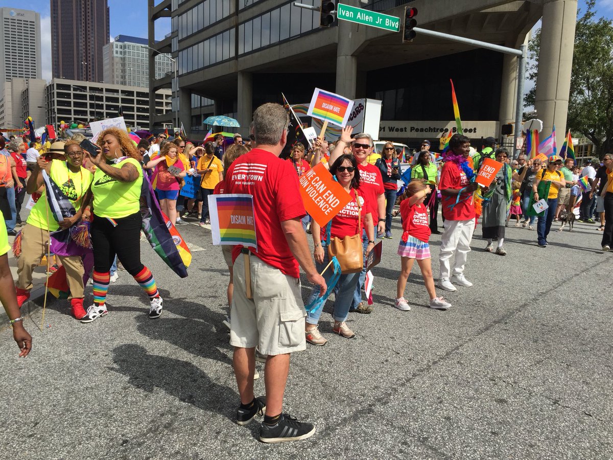 CommOutreachGaM's tweet photo. #AtlantaPride #DisarmHate #EveryTown #RejectTheNRA #TextRejectto64433  #TextReadyTo64433 #KeepingAPromise  @Everytown #gapol @MomsDemand https://t.co/e7bcsdg0uV