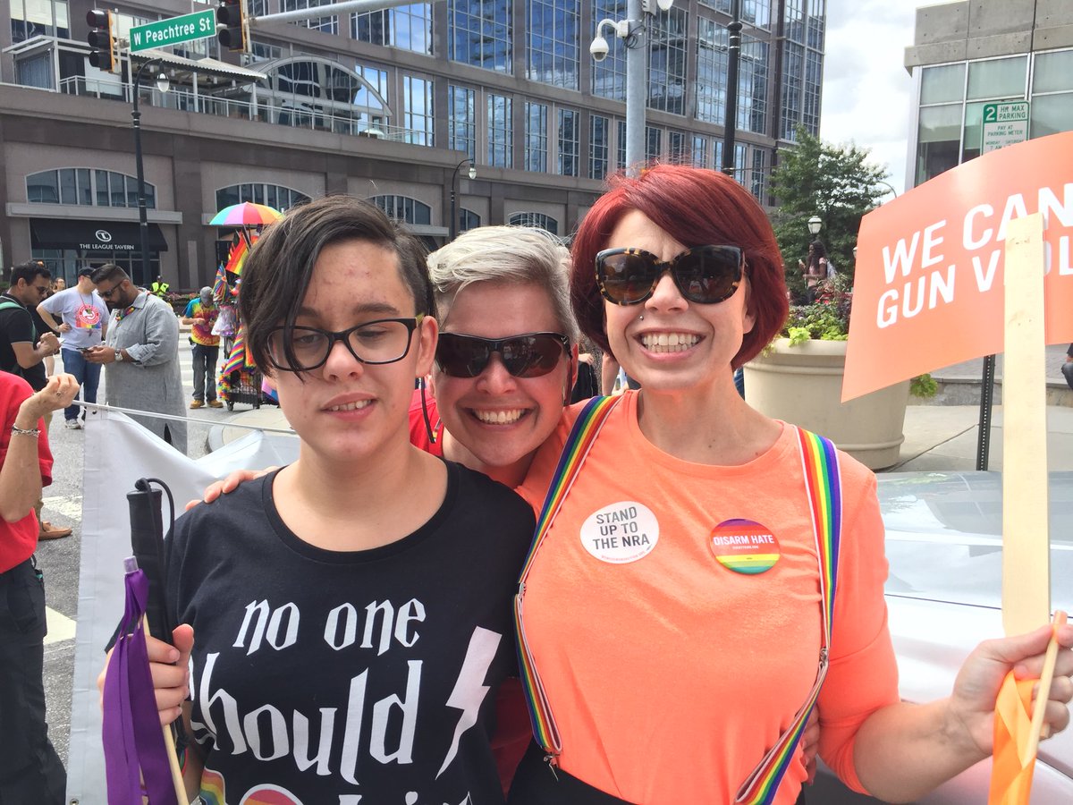 CommOutreachGaM's tweet photo. #AtlantaPride #DisarmHate #EveryTown #RejectTheNRA #TextRejectto64433  #TextReadyTo64433 #KeepingAPromise  @Everytown #gapol @MomsDemand https://t.co/deGtIRMuyK