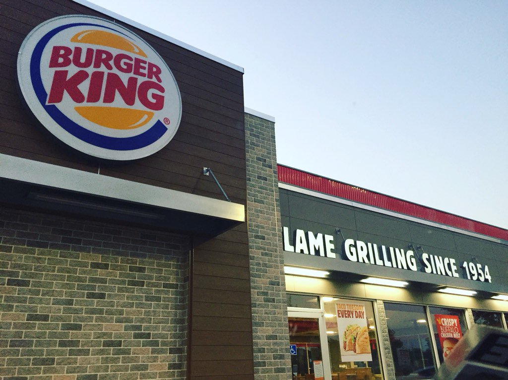 ChrisLofing's tweet photo. @Wendys hehehehe #LameGrilling https://t.co/ChSd3FvxBZ