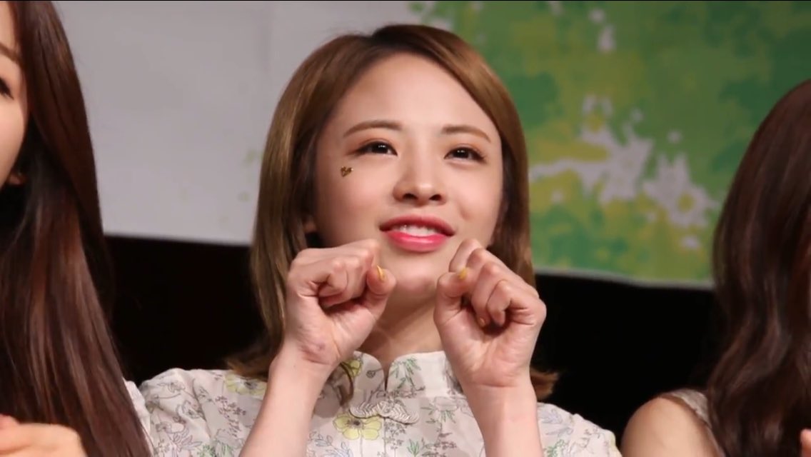 omgscreencaps's tweet photo. jine ❀ https://t.co/DBAErPd0Tb