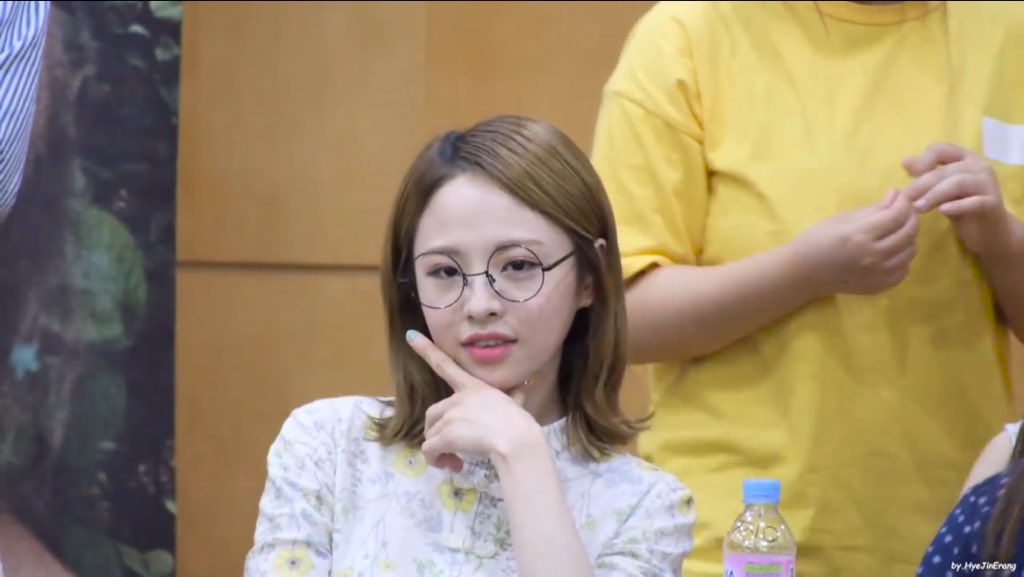 omgscreencaps's tweet photo. jine ❀ https://t.co/rCcjPytOzP