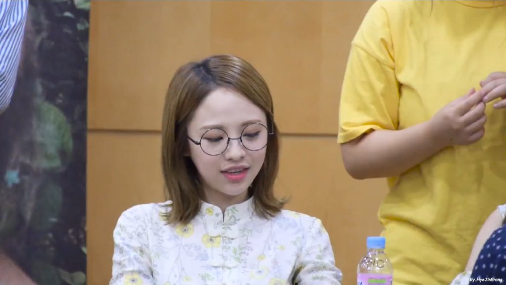 omgscreencaps's tweet photo. jine ❀ https://t.co/rCcjPytOzP