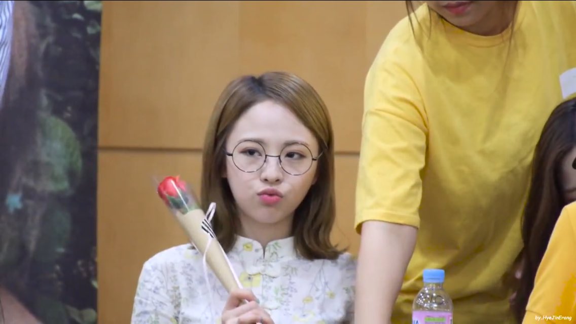 omgscreencaps's tweet photo. jine ❀ https://t.co/jQzlUr4H0a