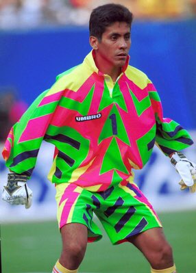 Happy birthday Jorge Campos    