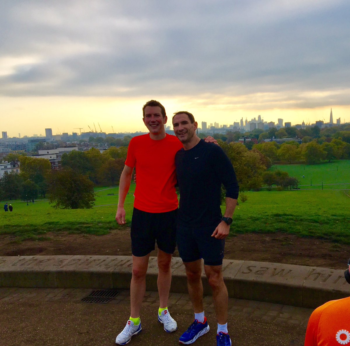 Stuart Macdougall (@stuartmacdoug1) on Twitter photo First and last long run ahead of #frankfurtmarathon in a fortnights time with the obligatory <a href="/lpalazzu/">Leo Palazzuoli</a> Primrose check-in at sunrise!! First and last long run ahead of #frankfurtmarathon in a fortnights time with the obligatory <a href="/lpalazzu/">Leo Palazzuoli</a> Primrose check-in at sunrise!!