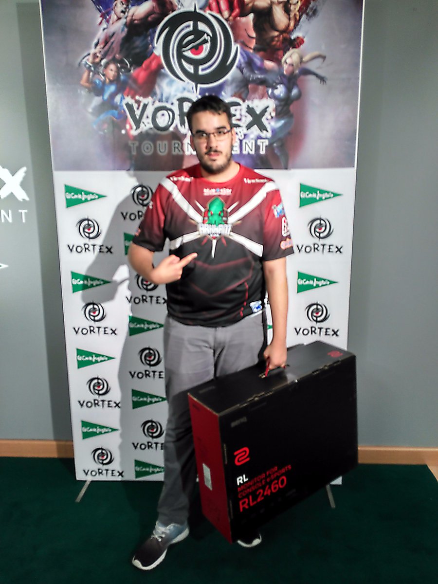 Caiper ganó una disputada final de Tekken 7 contra Shinichi