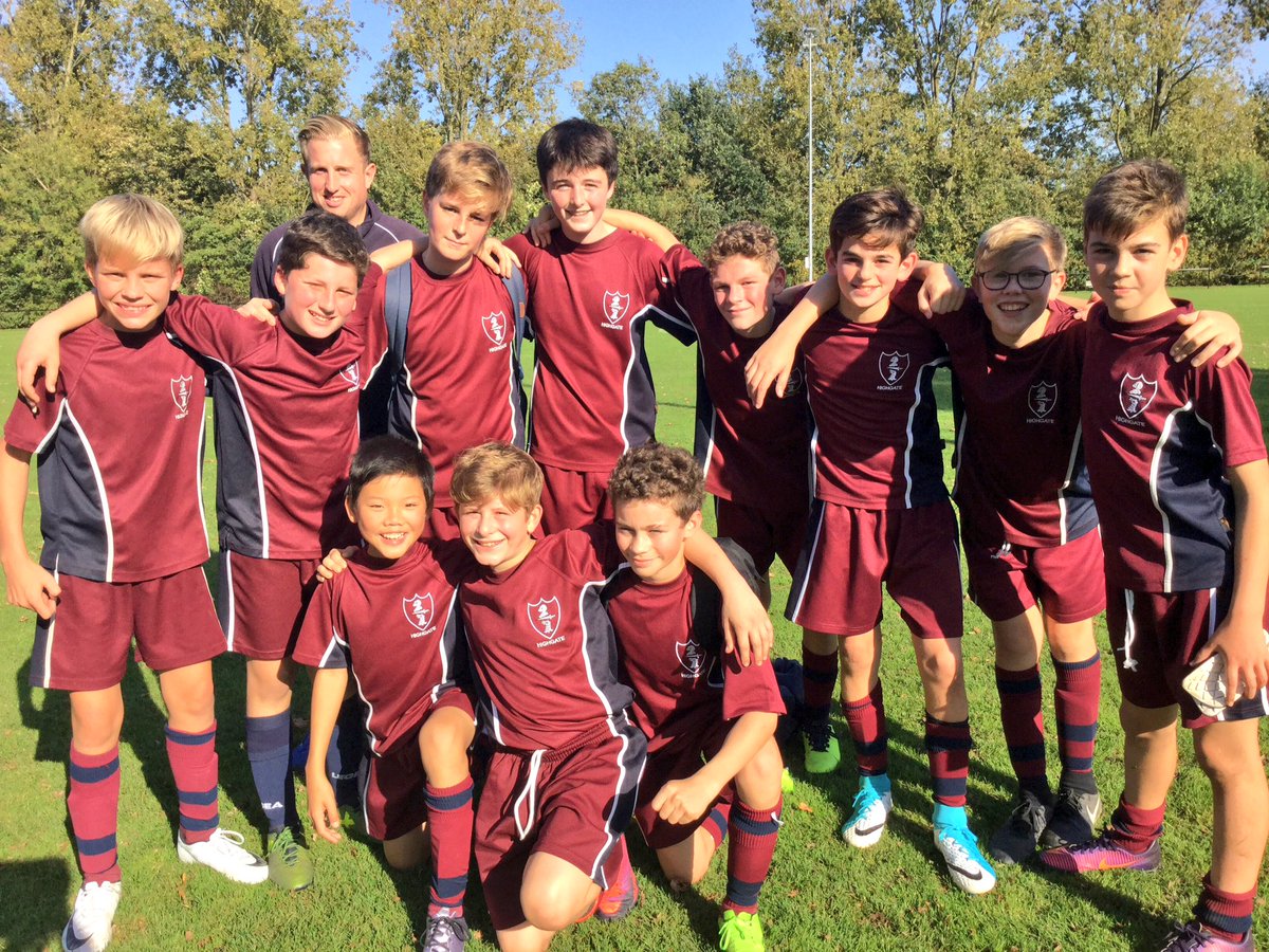 HighgateSpEx's tweet photo. Great results for #HighgateFootball at CVV Zwervers today 8-0, 7-1 and 2-2! #GoalsGalore #Rotterdam2017 @highgate1565 https://t.co/Ekzz88r9nR