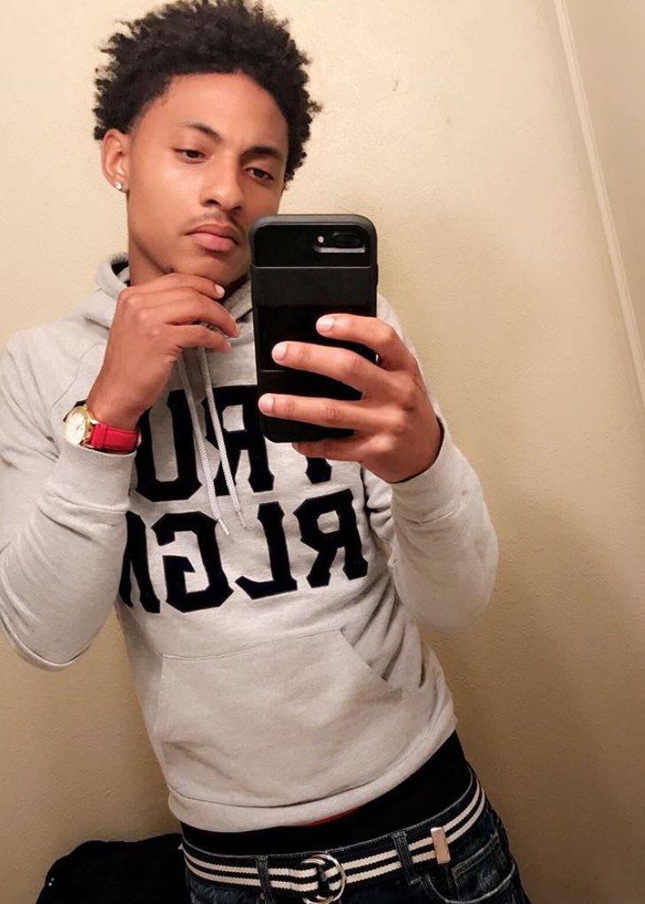 sayit2tymess__'s tweet photo. 💰 https://t.co/8eBmWQpJ5s