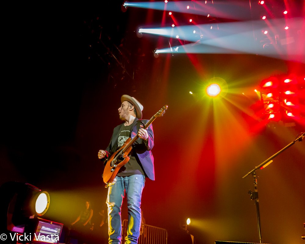 79Aspen's tweet photo. Some more of Vicki's shots from Moline. #aBriefHistoryTour #MatchboxTwenty #MB20 #MB20is20 📷Credit @Freedom60487 https://t.co/m5oLTTExWQ