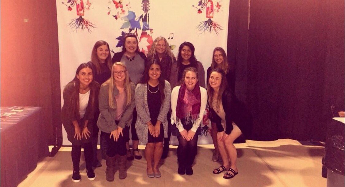 KSAlpha_TU's tweet photo. Happy #sisterhoodsunday from your favorite sorority! These are our amazing sisters who volunteered at RISE to the Occasion! #keepitkappa https://t.co/Xd3bjJvy0j