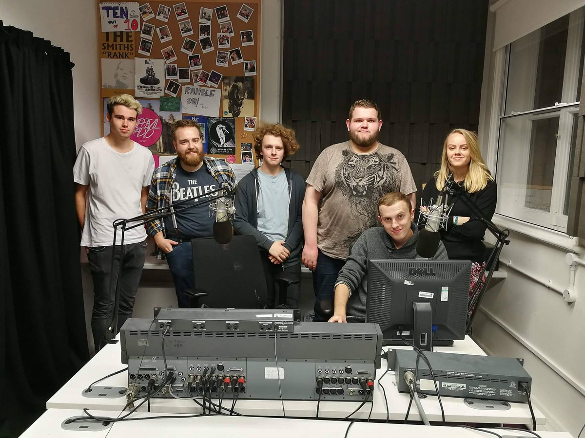 LooprevilRadio's tweet photo. Looprevil will be back on the air from 9am tomorrow. Make sure you tune in guys!  #TheReturnofLooprevil https://t.co/mTyGAnCK9Q