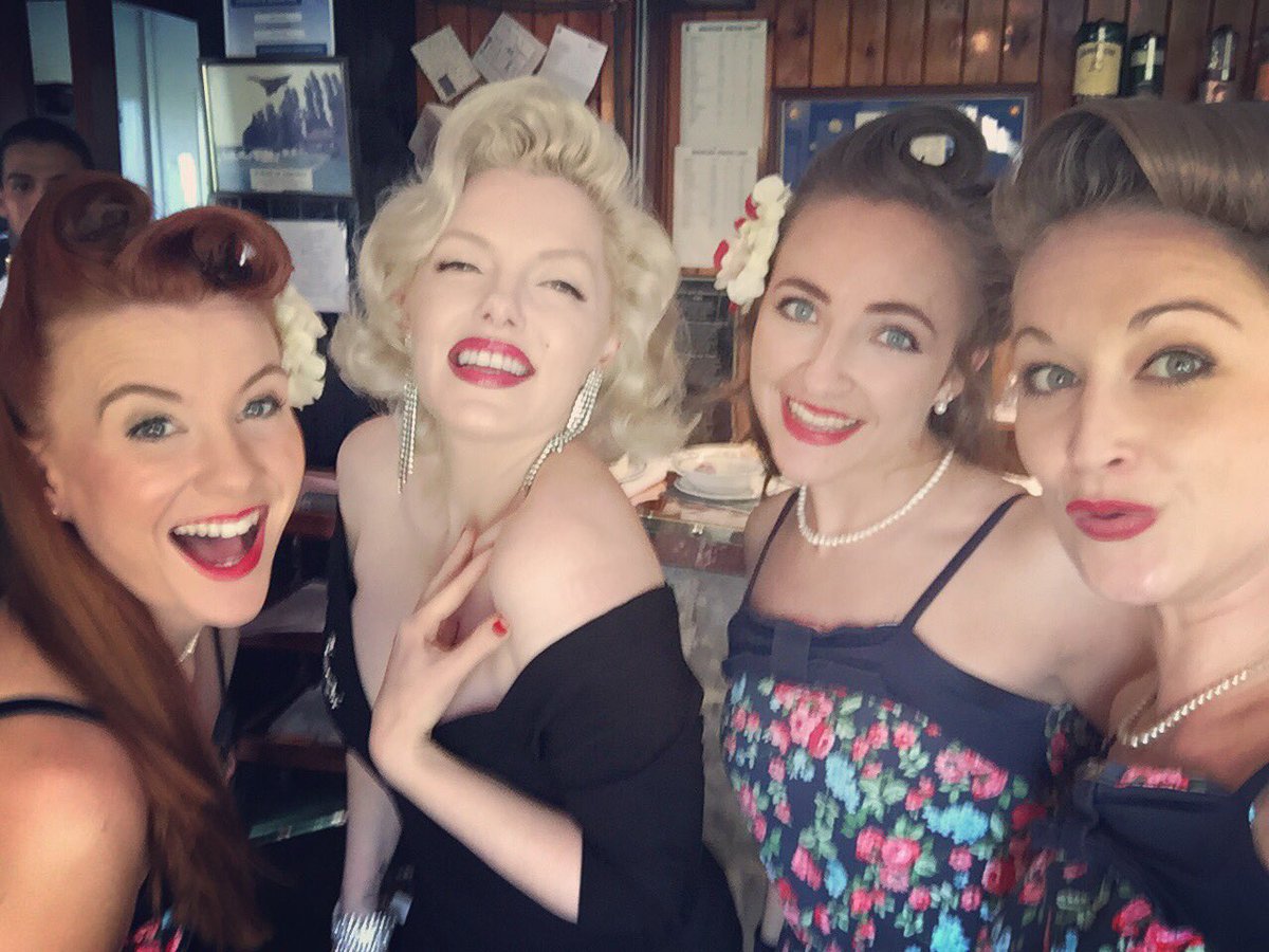 MyFavThingsUK's tweet photo. Bumped into our friend #MarilynMonroe again at today’s #gig 🎶🎙💋
#vintagegirls #marilynmonroe #entertainment #entertainers #boopboopadoop https://t.co/5wHYDzNFR2