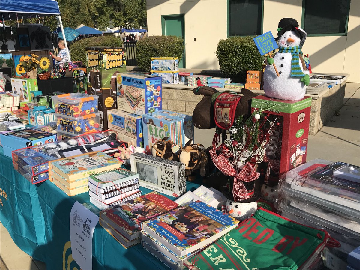 CG_centralcali's tweet photo. 11-5 today #comeseeus #bigsale @MatthewDTanner @mirandihoffman @CG_Headquarters @TonyGilio @CGofArizona  @srogers5809 @Boobubbles3 https://t.co/1Mnw1pNv3H