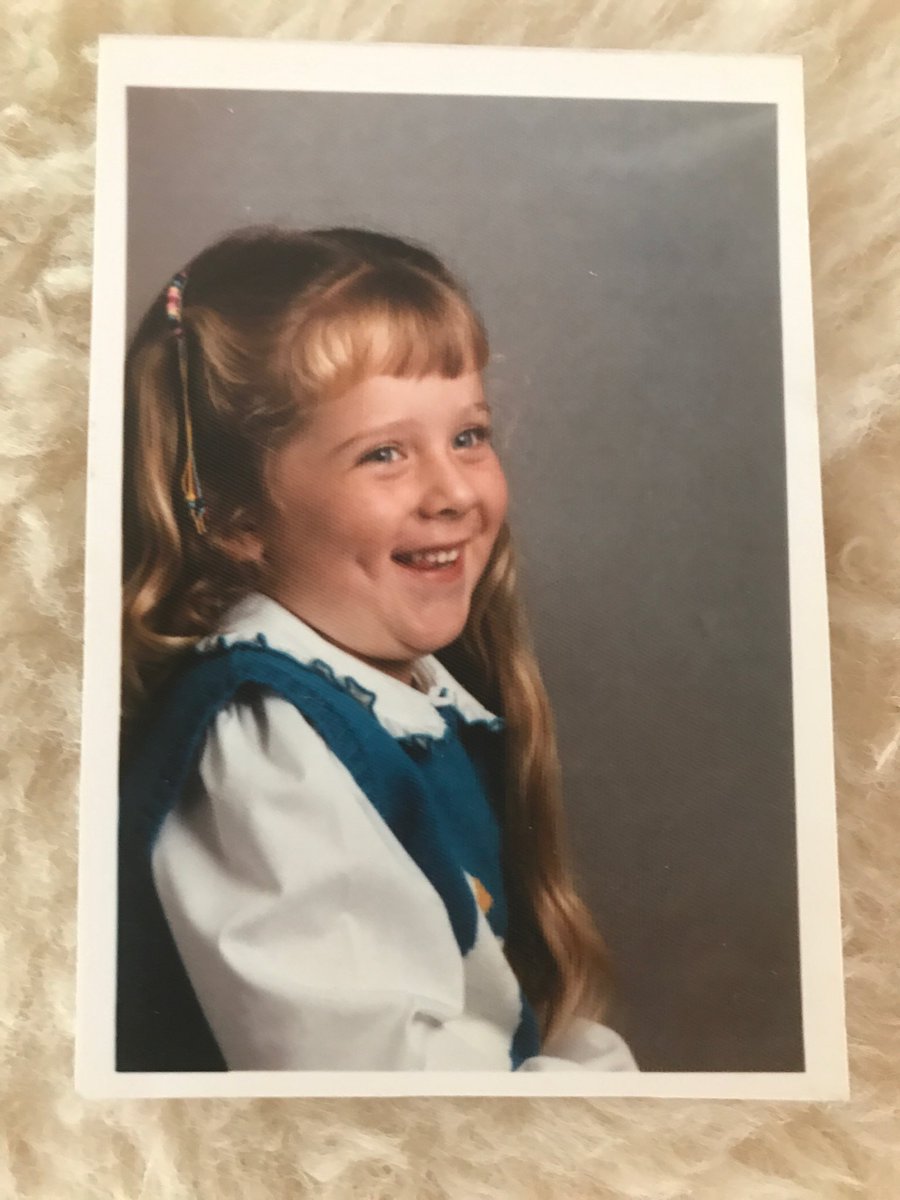 bobbybrown719's tweet photo. All my #FANtasticTwitterFANS If you are wondering #WhoThisIs &amp; how she is #RelatedtoMyPAL #Carson #CANuGUESS? https://t.co/5KDgitGcg3
