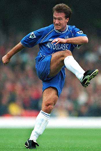 Happy birthday to Didier Deschamps (1999-2000) who is 49 today 