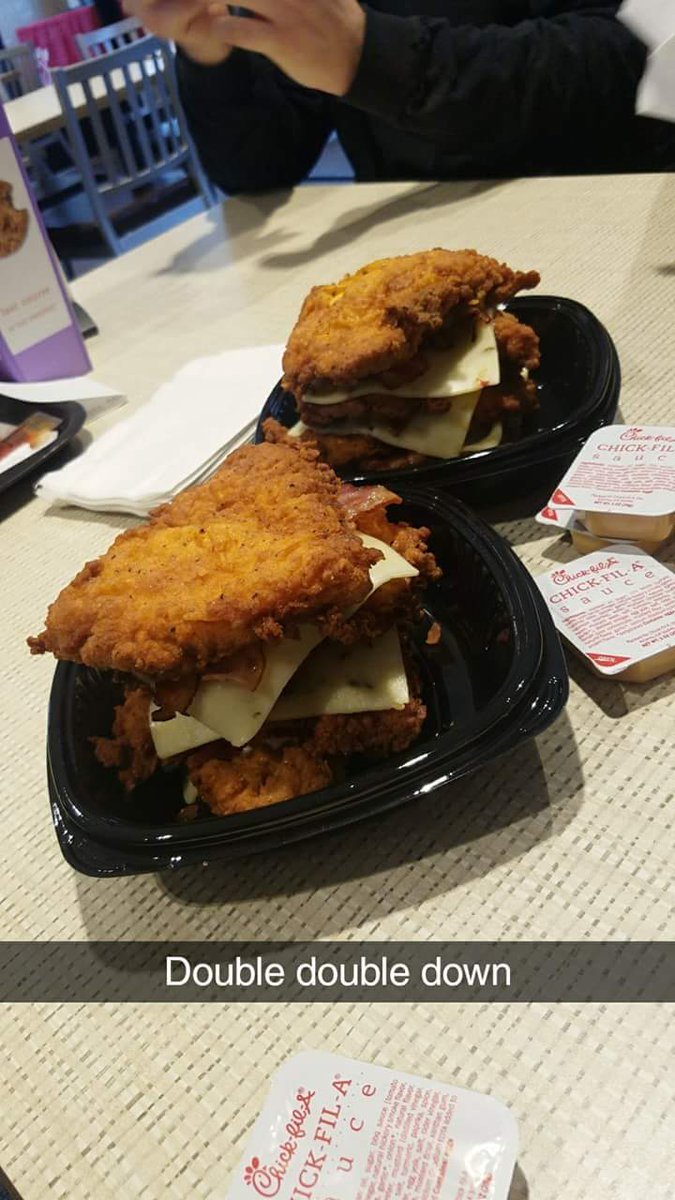 MdMotorClub's tweet photo. @ChickfilA > @Wendys 
Sorry not sorry https://t.co/6mFFQRocVS