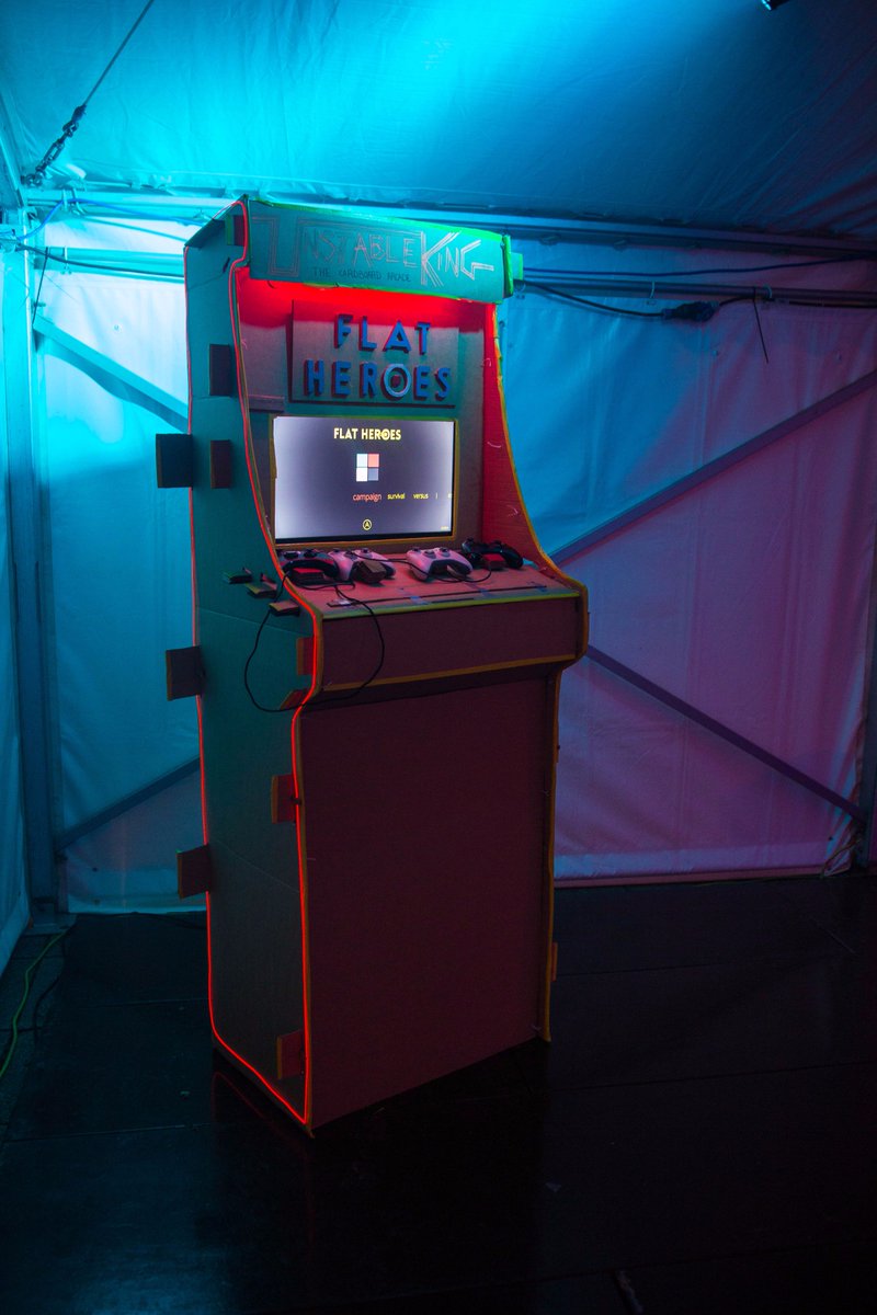 unstable_king's tweet photo. We're starting to take on the night. #synthwave #gaming #cardboardarcade #indiegaming #samuraigunn #flatheroes #virtualreality #rainbodisko https://t.co/x8HD2XtC0q
