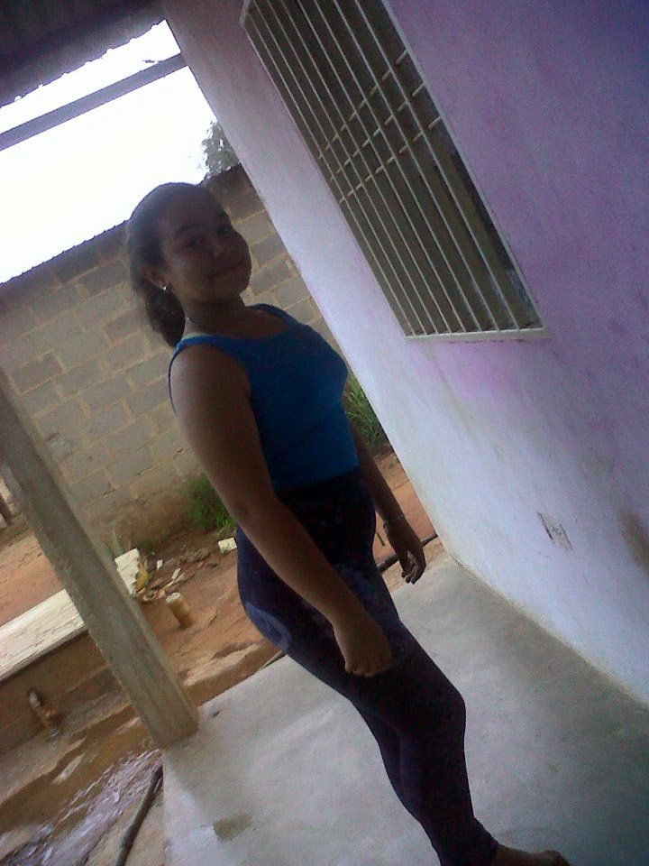 Gonzalez_46's tweet photo. Siendo #Maracucha <3 https://t.co/ysF8RAwlSt