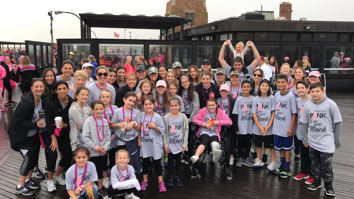 Survivor516's tweet photo. Staceyโs Crew 2017
#makingstridesli https://t.co/O86tIGe2yi