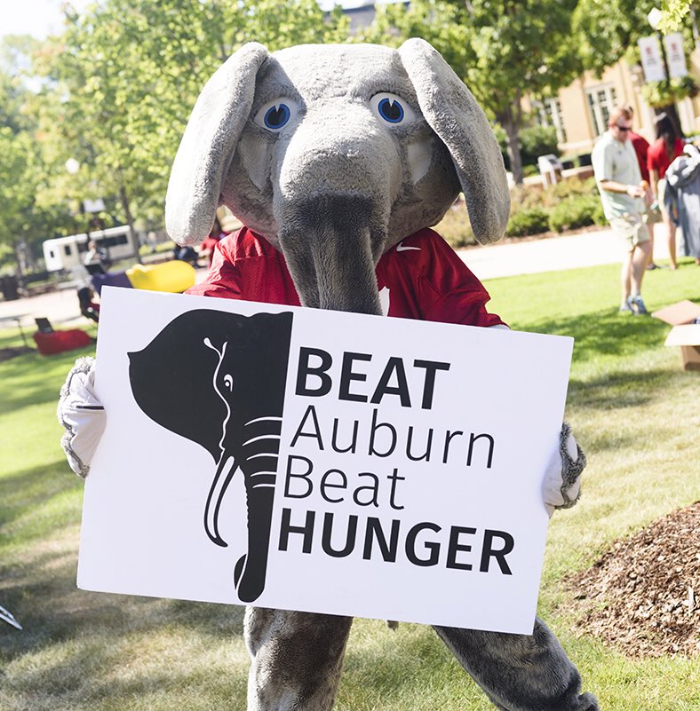 There’s less than a month left to donate to Beat Auburn, Beat Hunger! Not local to Tuscaloosa? Donate online: ow.ly/ToMM30fRLGW #RTR