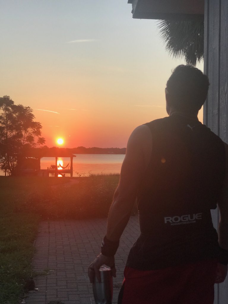 Juacho33's tweet photo. @CrossFitGames  https://t.co/NkaxwJ3w2i