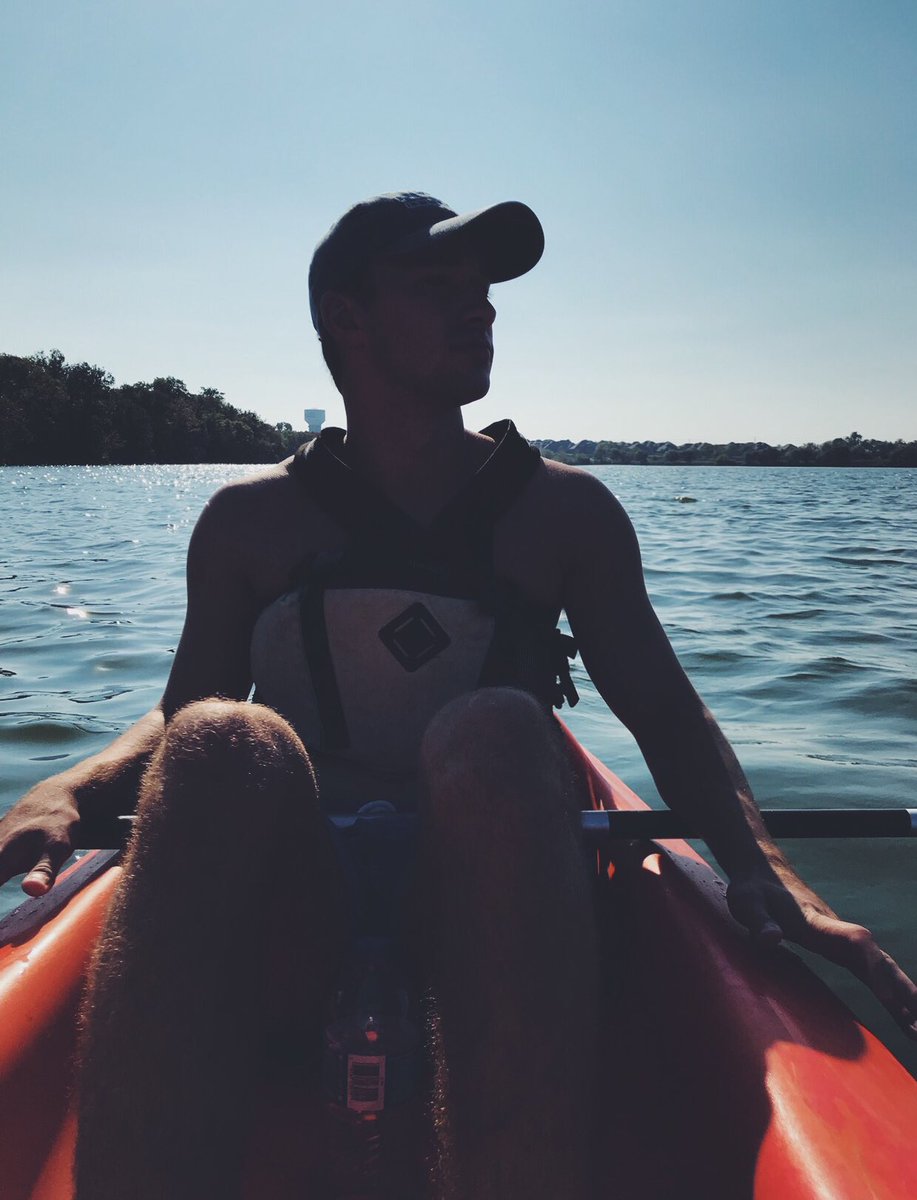 his first time kayaking had to be documented !!