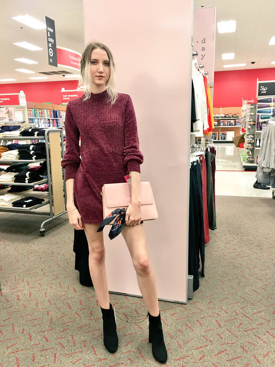 Specialty0927's tweet photo. Another successful #fitsession at T1888! #mauvechromatic #introducinggreen #denim #sweaters #styleexperts #falltrends @TargetStyle #ootw https://t.co/Q0vNdJppE7