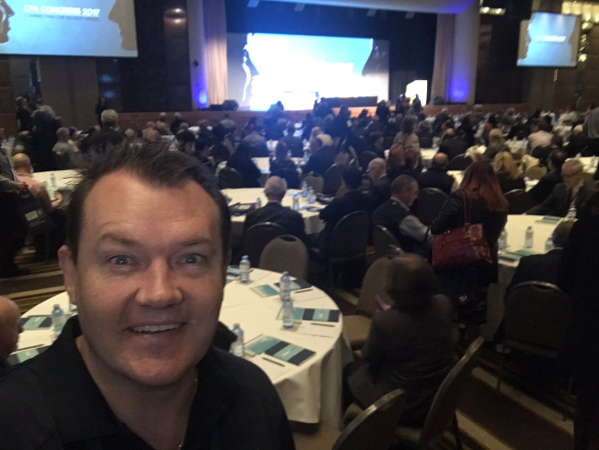 MisterTaxman's tweet photo. I officially open the #CPACongress in sunny Melbourne. Come and say g'day to us at the @DeakinBusiness booth directly outside. #ThinkDeakin https://t.co/2YNbUaHvfE
