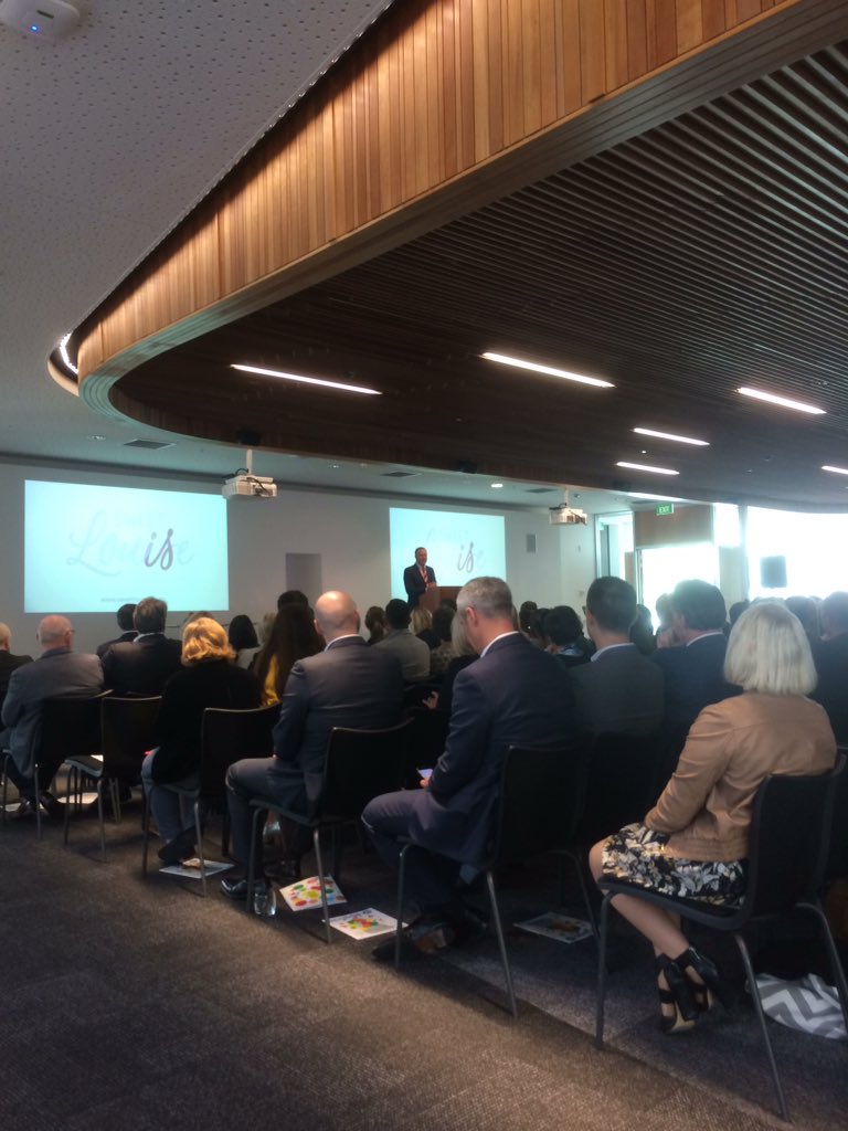 claudinebct's tweet photo. As an aspiring leader, it was a privilege to hear Sir John Key and his observations while being PM #SweetLouiseNZ https://t.co/z0WlIKpUVn