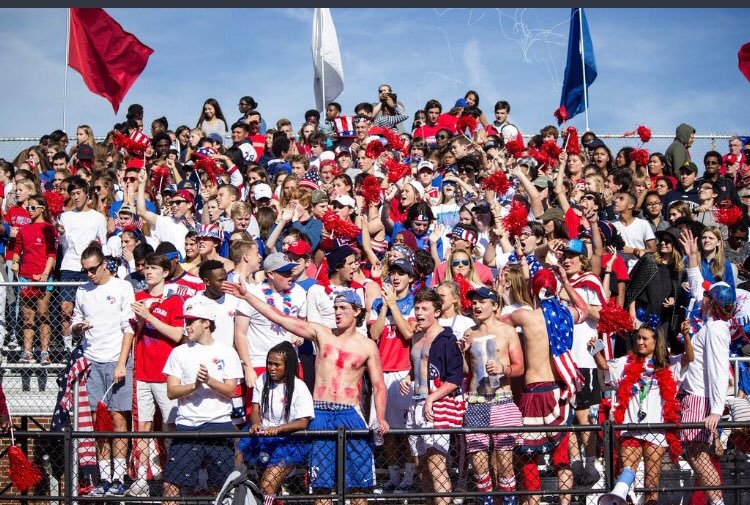 FightinTitans18's tweet photo. HOMECOMING GAME: USA THEME 
This Saturday, 10:30 @ Home #beatedison https://t.co/tKA1E41v8P