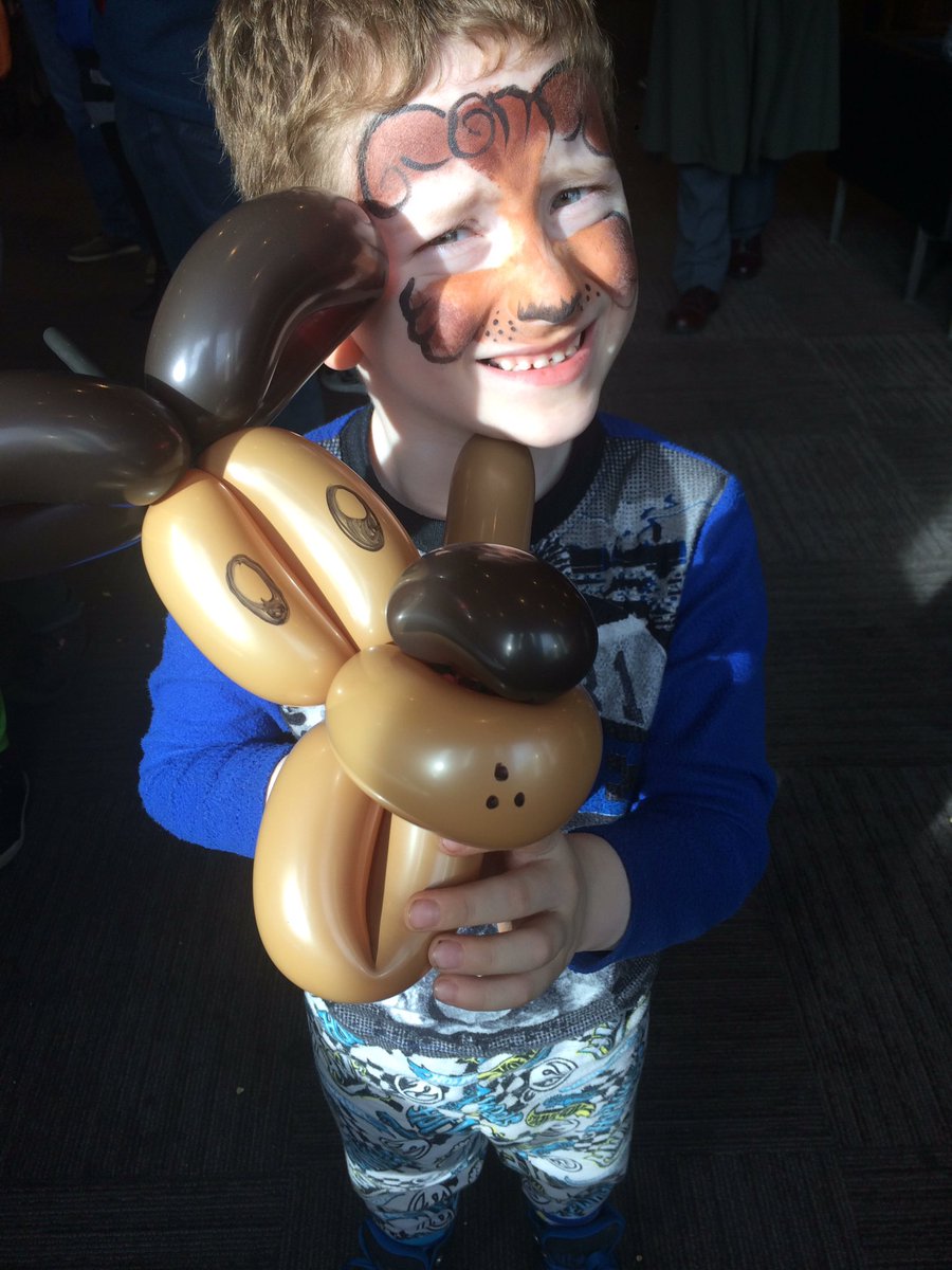 YEGfilmfest's tweet photo. What's more fun that ballon animals, face painting, and Superman?
#ESFF2017 #YEGFILMFEST https://t.co/eMu9oZ6dZw