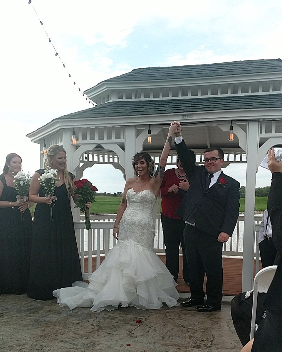 TheeMacKerg's tweet photo. #millernomore #mckerg #immarried https://t.co/fZvHQKaNFG