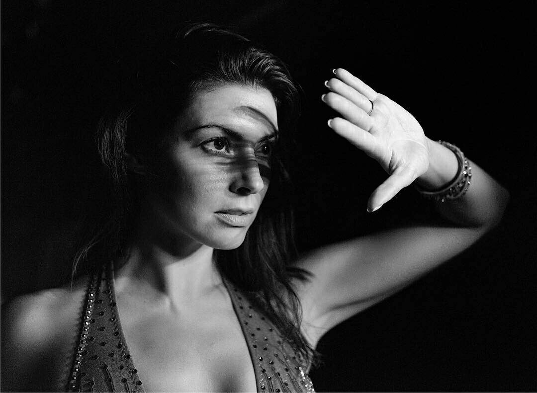 CandiceActu's tweet photo. Magnifique photo de notre @CandicePascal_ par le présentateur d'un dals @nikosaliagas ! 😍😍 https://t.co/aCMpbUCDM8
