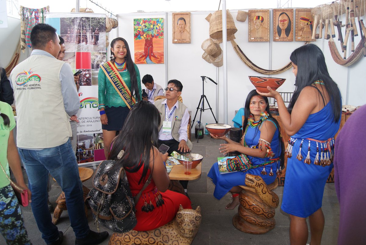 comagaec's tweet photo. Agradecemos a todos los municipios que trajeron a #Cuenca un pedacito del territorio Amazónico y Galápagos la #FeriaComaga2017 ¡Es turismo! https://t.co/UbXUhCrvLH