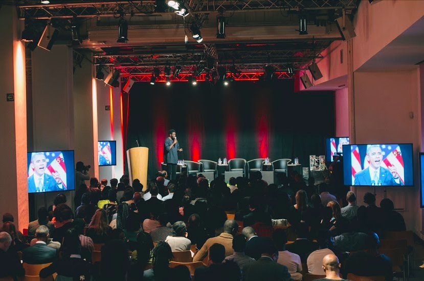 LAfricaine_'s tweet photo. @theprogressives #withafrica @bozarbrussels Genration Afropreneur recevait @senamekoffi   @ayokomensah @giannipittella @jomass73 @verone https://t.co/6st6qtnh8u