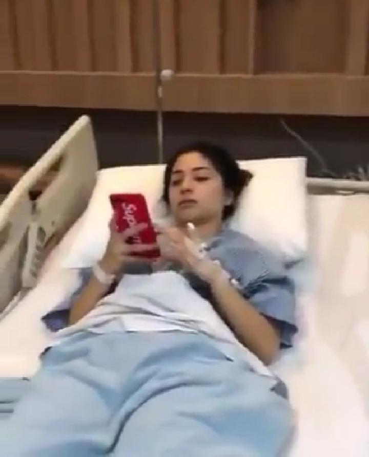 ikamarliana8's tweet photo. Sedih rasanya tengok my princess @nikitawilly_24 sakit😢🙏GWS yaw nik😇cpt beraktifitas lg.
#nikilovers #MuchLove https://t.co/jaz7OUUKmV