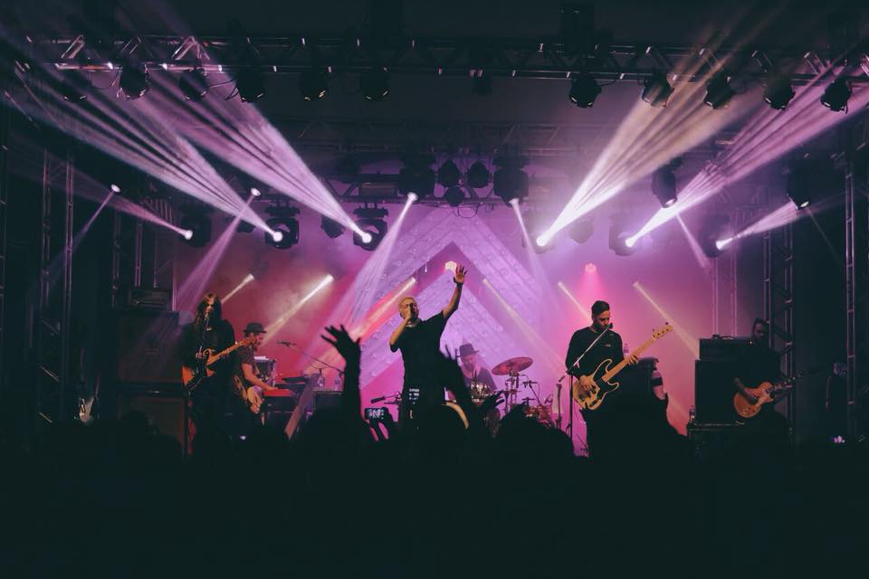 nxzerooficial's tweet photo. Um pouco do nosso show que rolou ontem em Piracicaba/SP! Mais datas em https://t.co/fnp6PZpGS2 #NXSaideraTour https://t.co/UJdTJ0TMVH