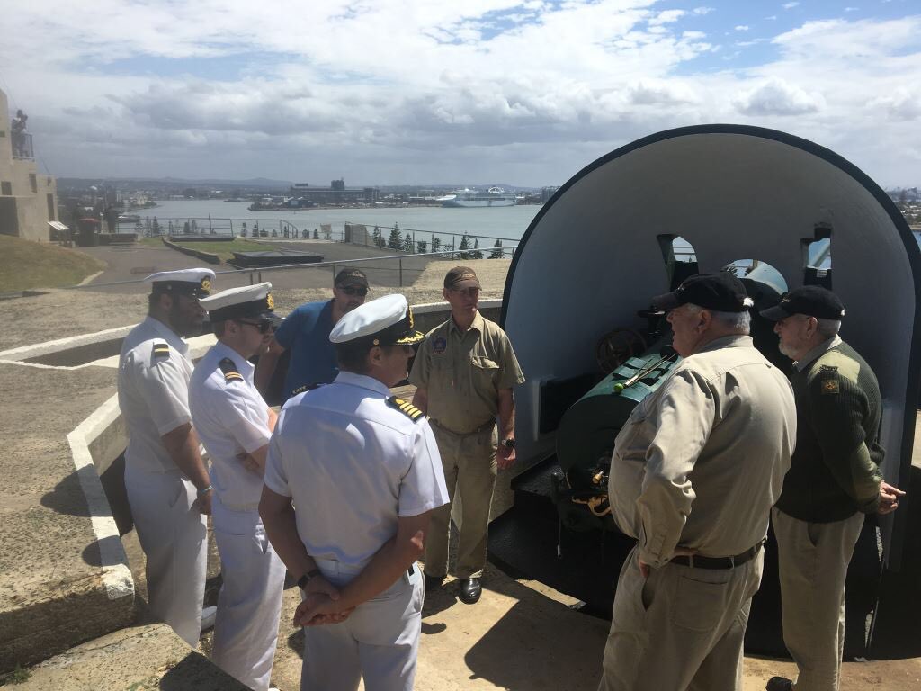 CarnivalAusNews's tweet photo. Thanks #FortScratchley #Newcastle for hosting @Princess_AUST Sun Princess deck officers during the ship's recent visit. A booming welcome! https://t.co/RWNpgnzYsC