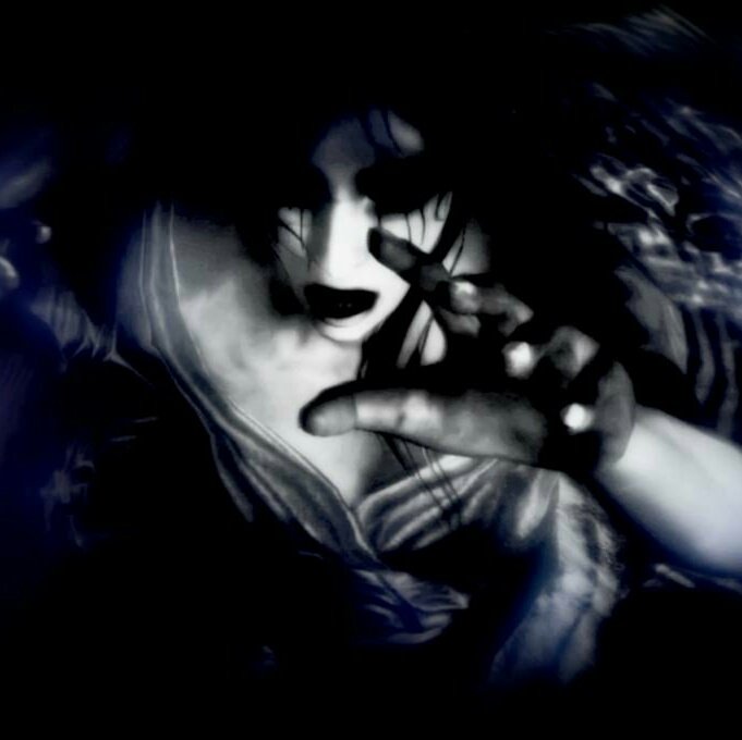 #NewProfilePic
For Halloween.~