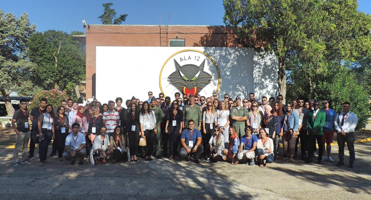 articulo_30's tweet photo. Conclusiones del #YMD2017, seminario de 80 estudiantes y jóvenes profesionales de más de 30 países: https://t.co/pqLs6NGvgQ @CoajeSp https://t.co/DdIIMu4dv9