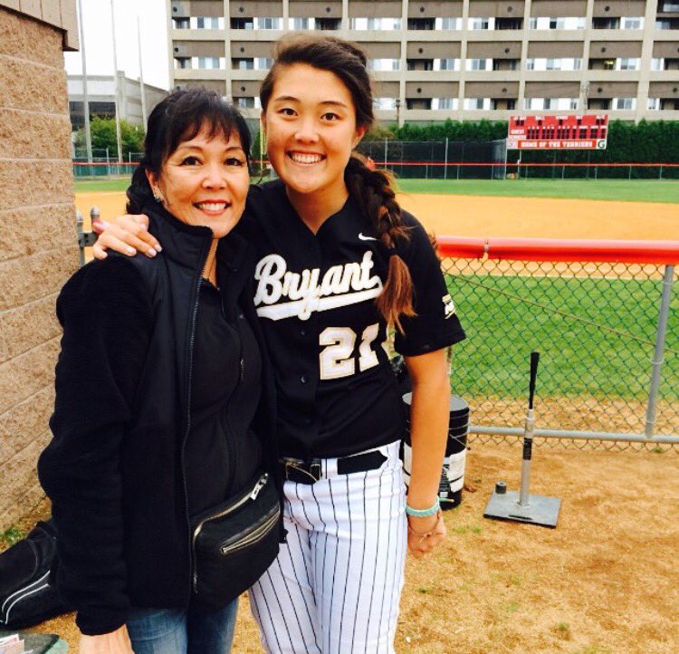 robynukegawa's tweet photo. Freshman ➡️Senior Year https://t.co/vL9EkNLVRS