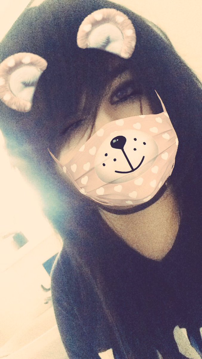 chummybear13's tweet photo. Feeling Kwai #emo #emogirl #emoteen #emolyf #emo #blackhair https://t.co/VghFPKYpPJ