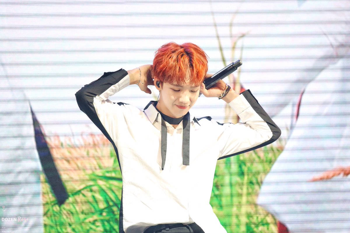 dozenrose1225's tweet photo. 170929 Taiwan
#임영민 #MXM https://t.co/jWsiUKetQz
